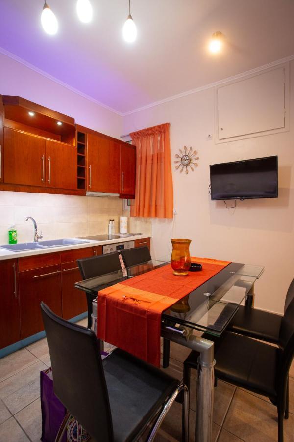 Efis Apartment Down Town Perfect Location นาฟปาคตอส ภายนอก รูปภาพ